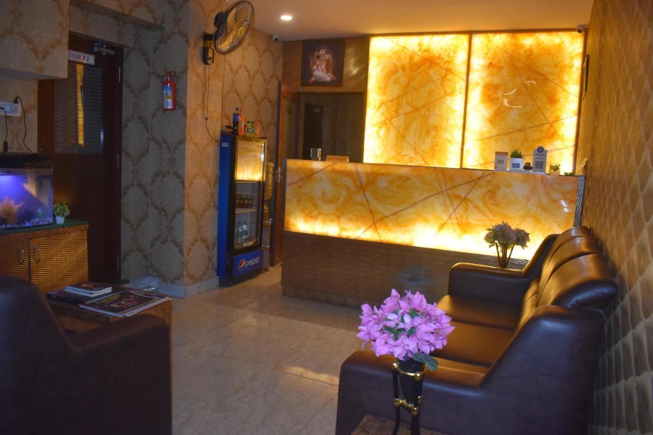 Hotel Ur Comforts Jayanagar บังกาลอร์ ภายนอก รูปภาพ