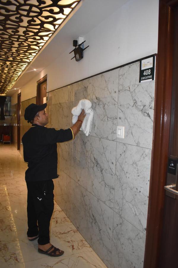 Hotel Ur Comforts Jayanagar บังกาลอร์ ภายนอก รูปภาพ