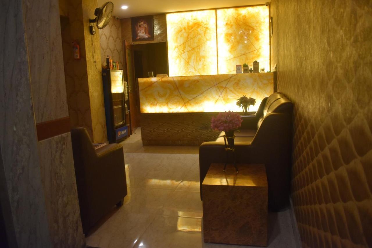 Hotel Ur Comforts Jayanagar บังกาลอร์ ภายนอก รูปภาพ