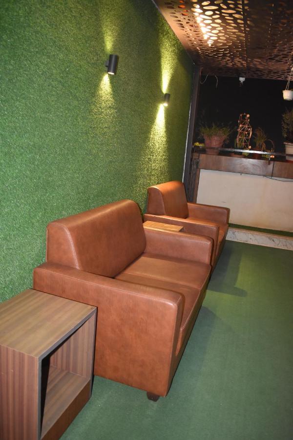 Hotel Ur Comforts Jayanagar บังกาลอร์ ภายนอก รูปภาพ