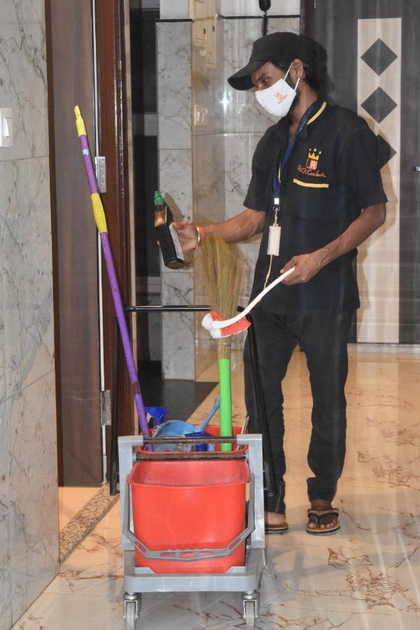 Hotel Ur Comforts Jayanagar บังกาลอร์ ภายนอก รูปภาพ