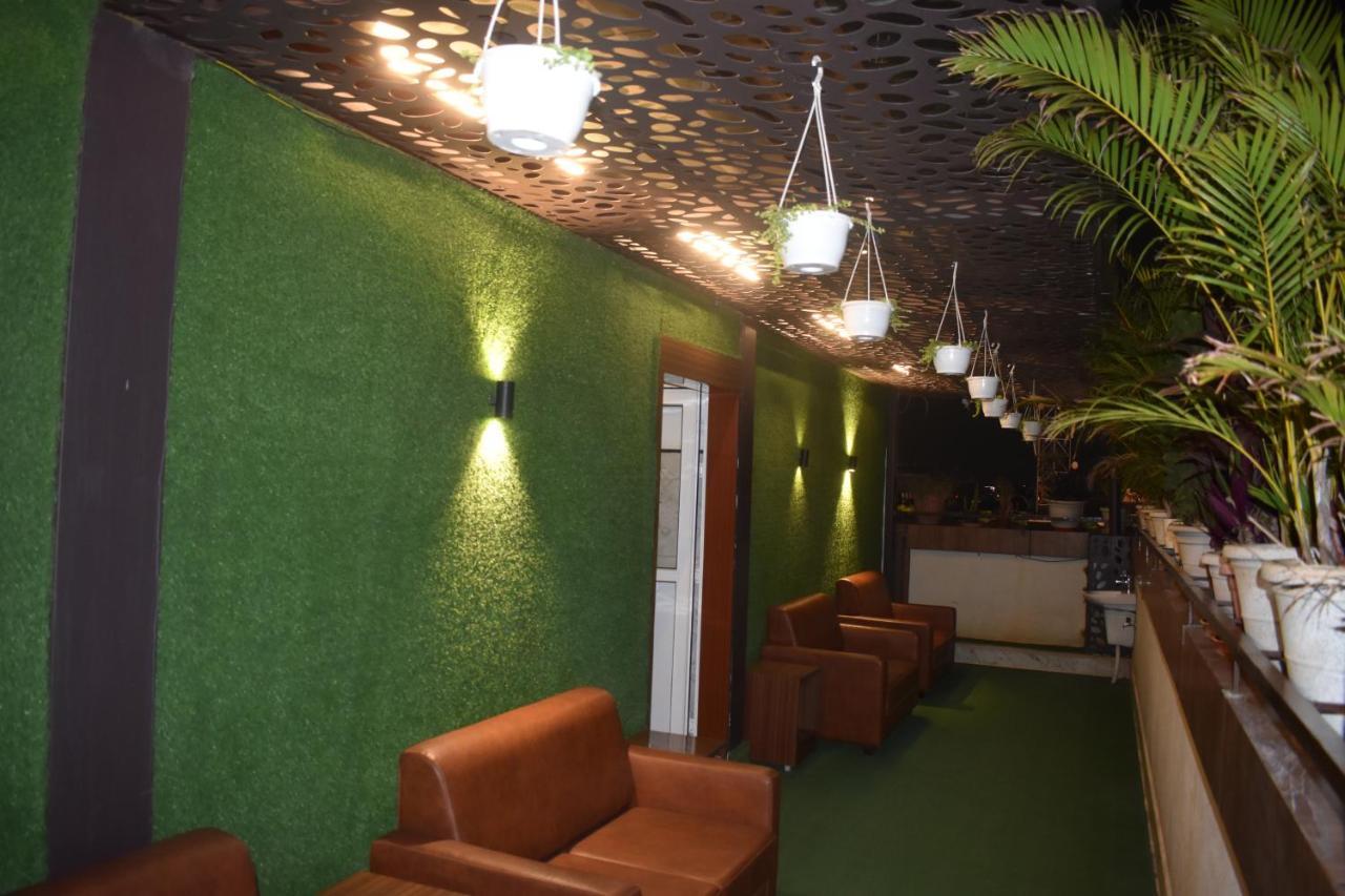 Hotel Ur Comforts Jayanagar บังกาลอร์ ภายนอก รูปภาพ