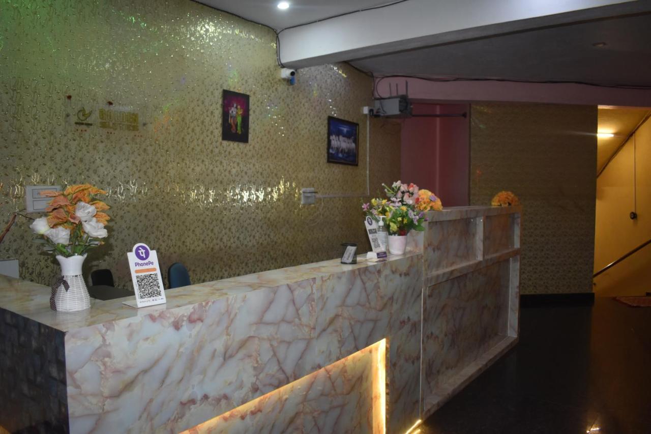 Hotel Ur Comforts Jayanagar บังกาลอร์ ภายนอก รูปภาพ